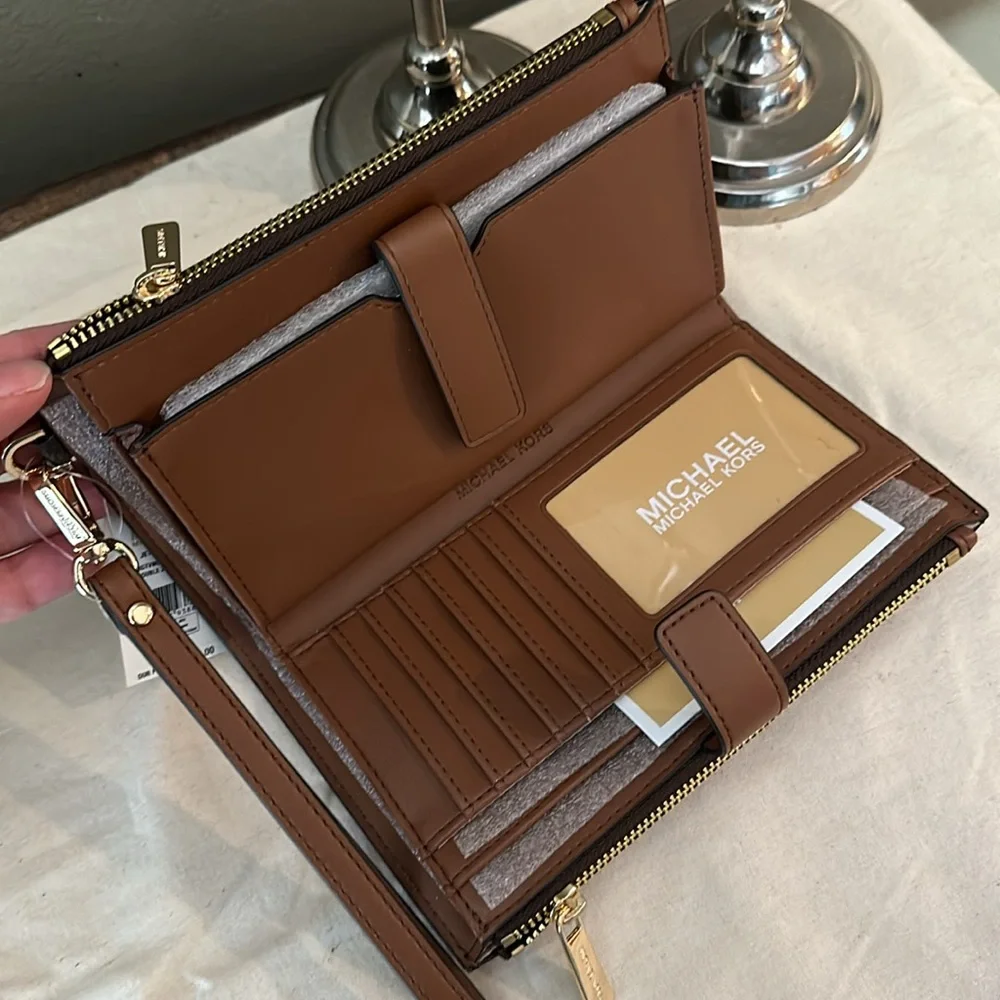 Michael Kors double zipper wallet